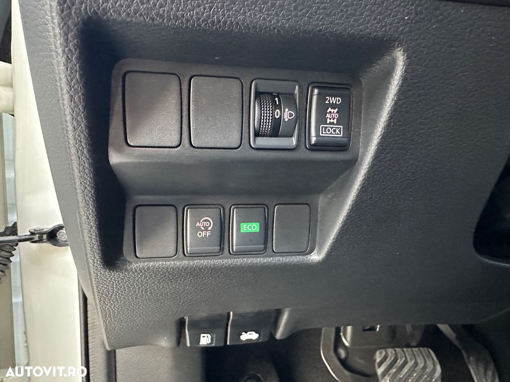 Nissan Qashqai 1.7 dCi Xtronic ALL-MODE 4x4i N-CONNECTA - 24