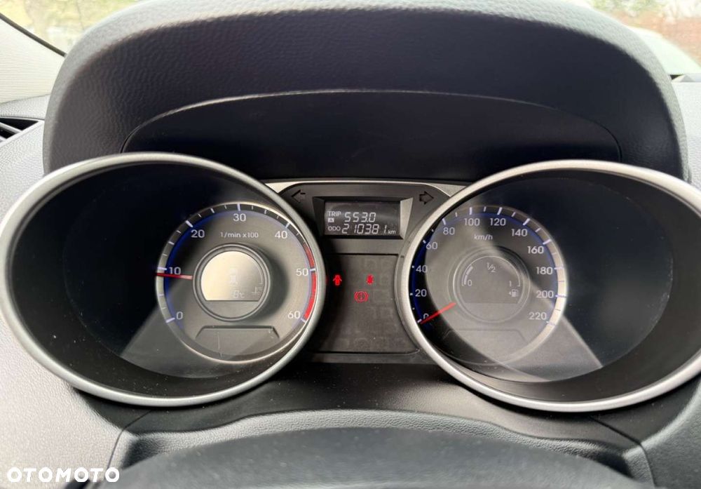 Hyundai ix35 - 14