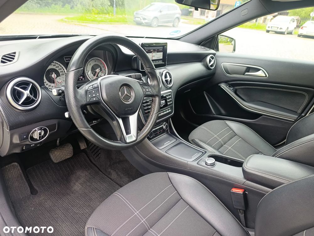 Mercedes-Benz Klasa A 200 CDI (BlueEFFICIENCY) Urban - 13