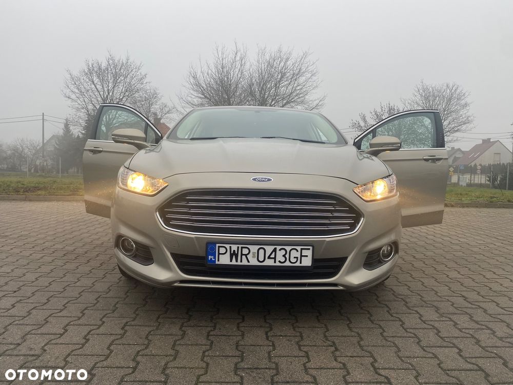 Ford Fusion - 1