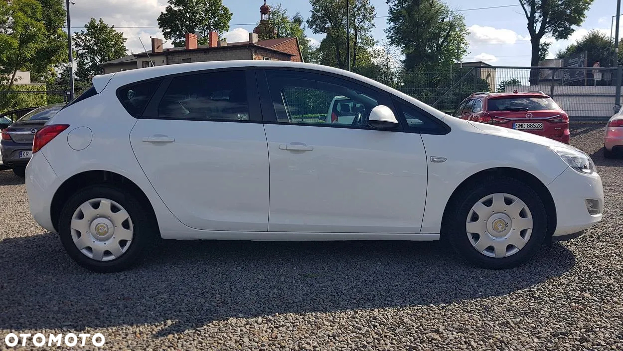 Opel Astra 1.4 Turbo Active - 11