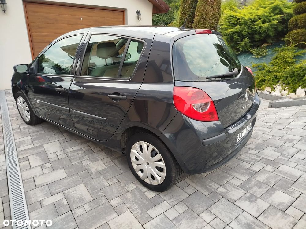 Renault Clio 1.2 16V Exception - 4