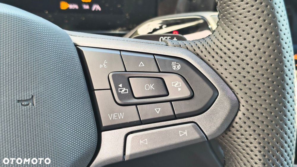 Volkswagen Tiguan - 21