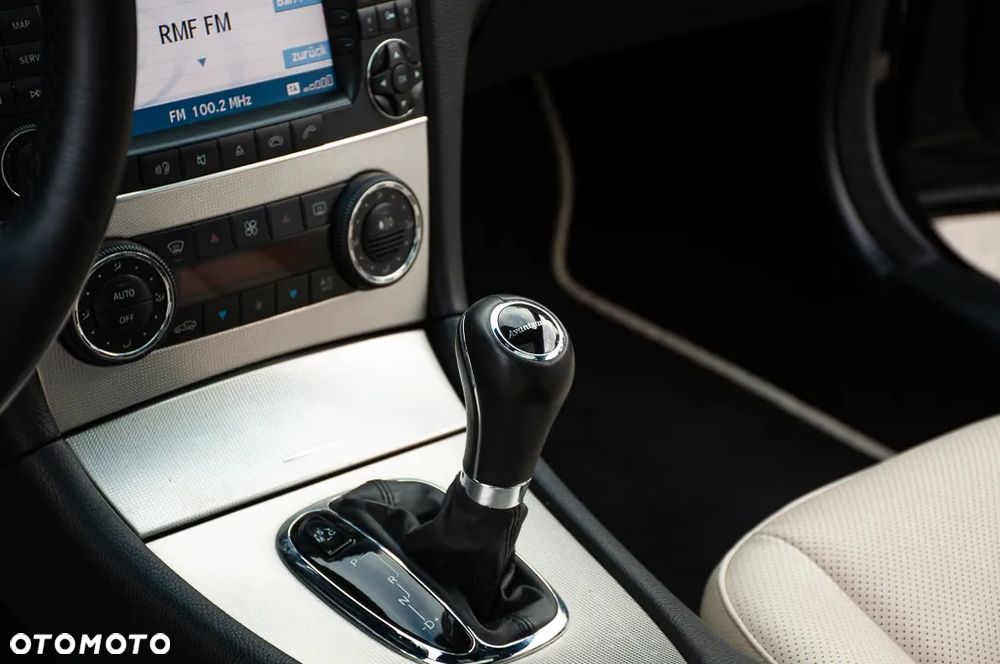 Mercedes-Benz CLK Coupe 350 7G-TRONIC Avantgarde - 35
