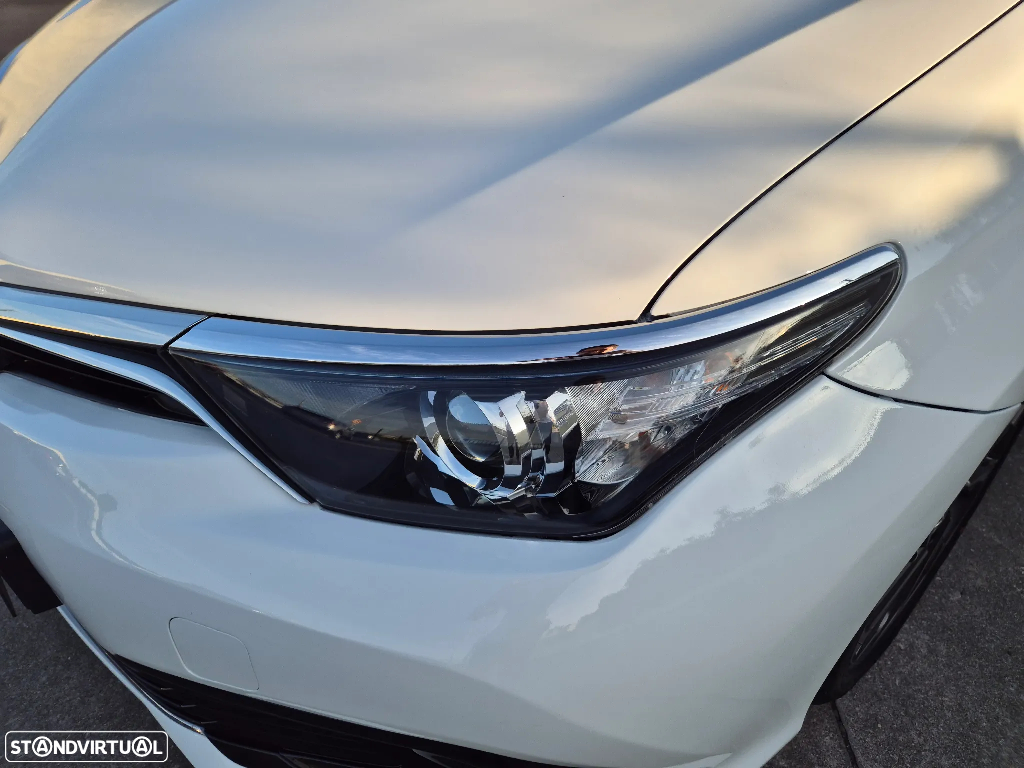 Toyota Auris Touring Sports 1.6 D-4D Comfort P.Techno+P.Sport - 15