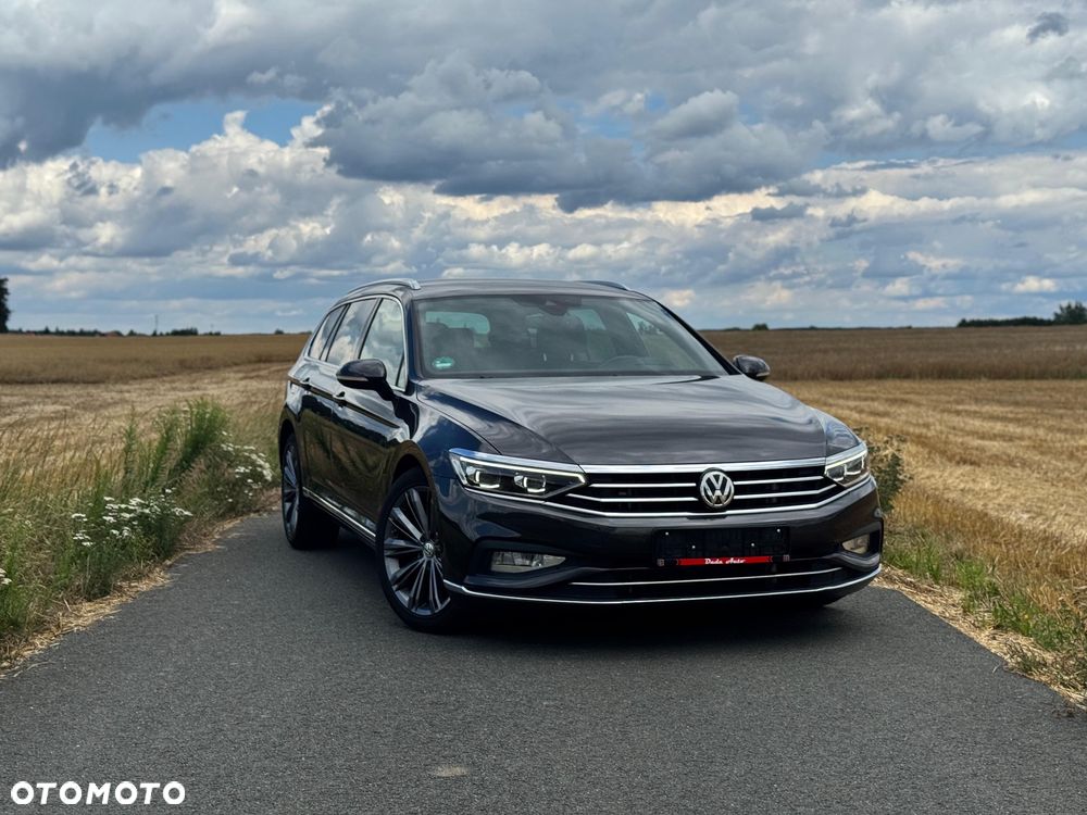 Volkswagen Passat 2.0 TDI 4Mot Elegance DSG - 8