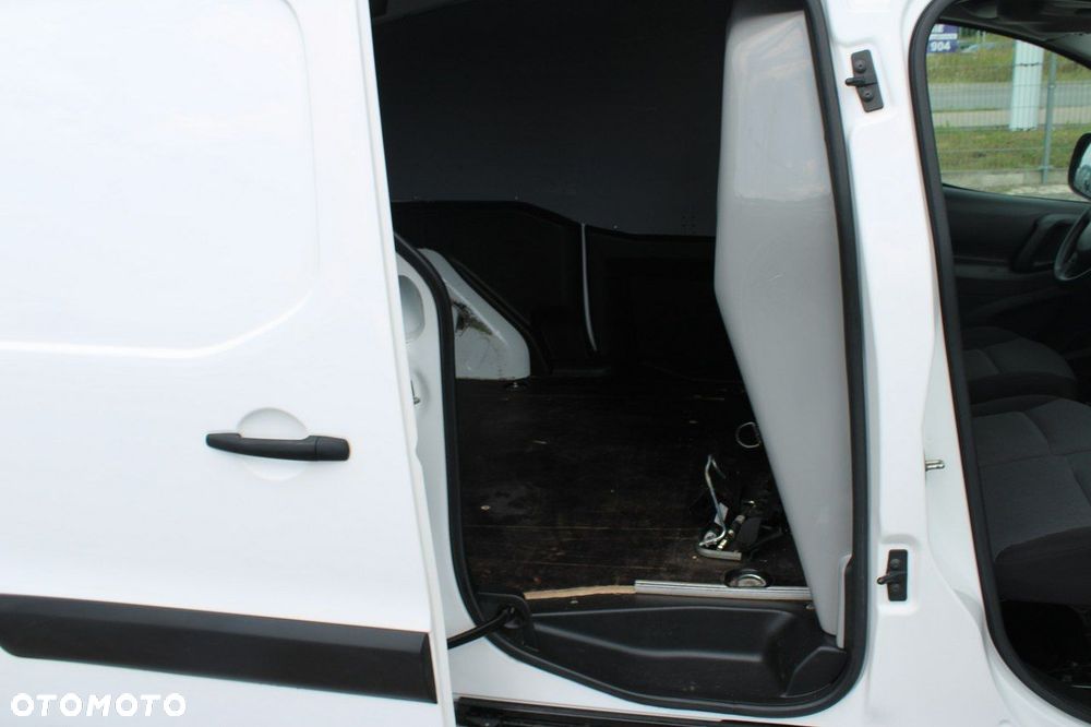 Peugeot Partner - 21