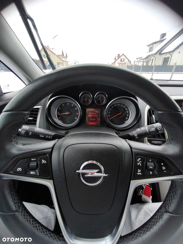 Opel Astra 1.4 Turbo Cosmo - 17