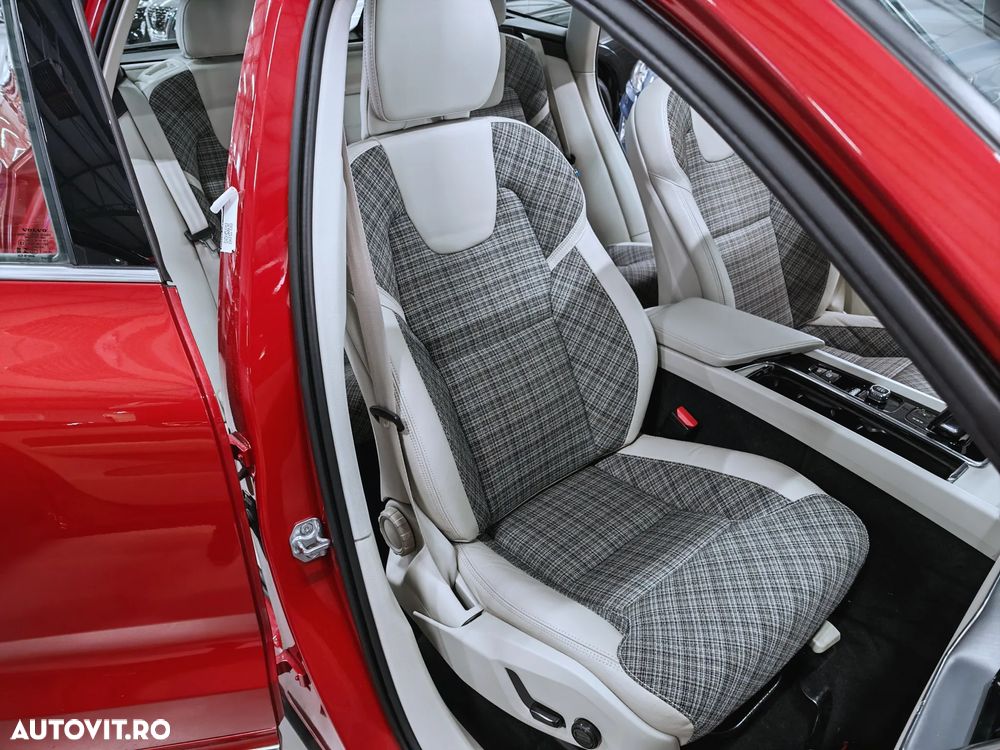 Volvo XC 60 T6 AWD Recharge Geartronic Inscription - 10