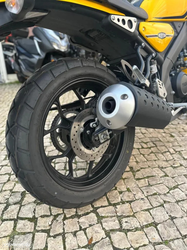 Yamaha XSR 125 - 11