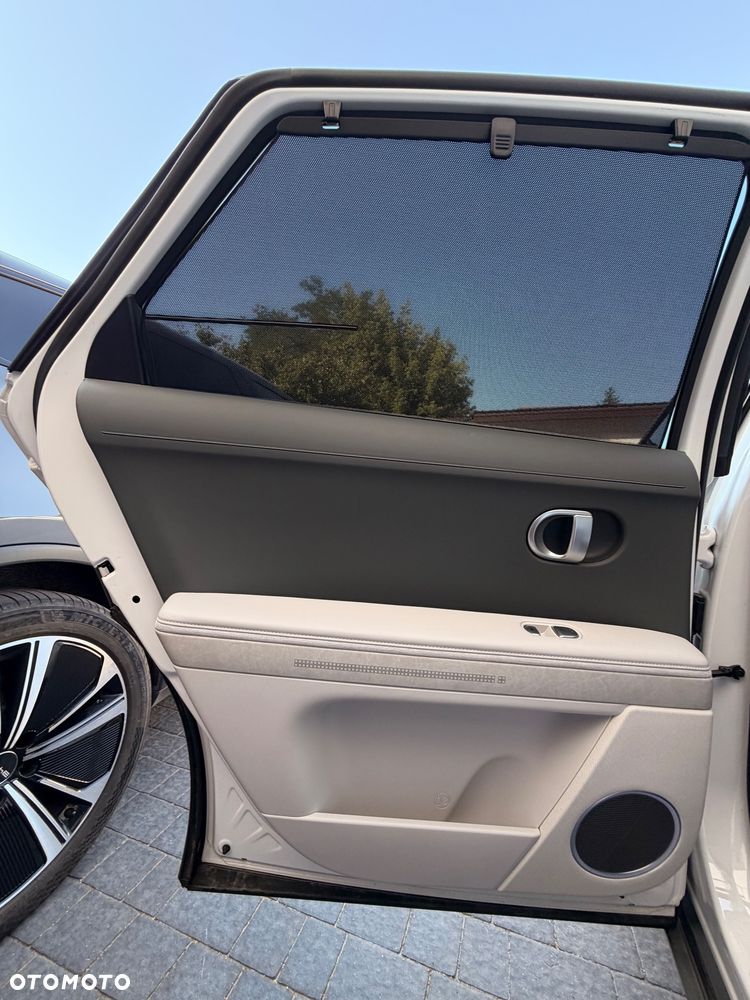 Hyundai IONIQ 5 84kWh Uniq 4WD - 32