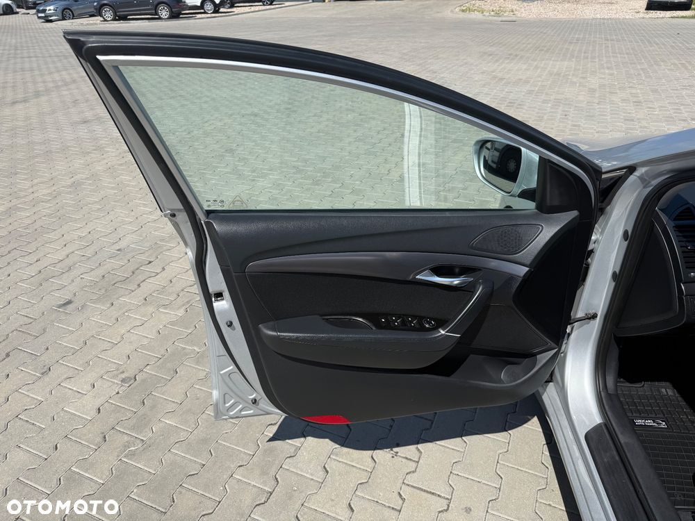 Hyundai i40 Kombi blue 1.6 Family+ - 21