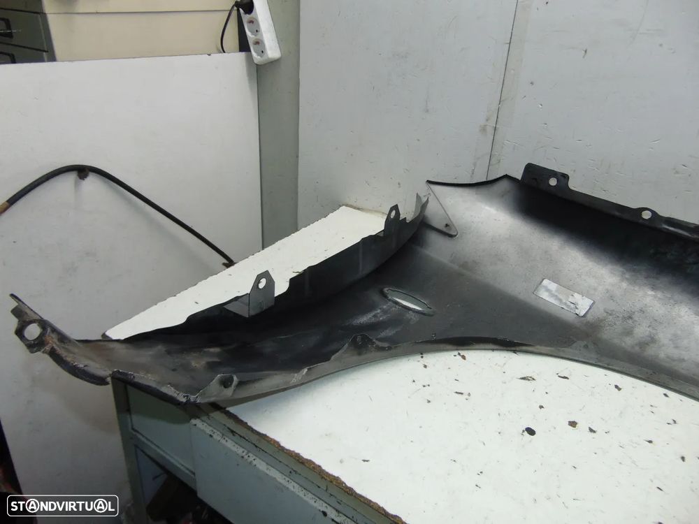 Ford Cougar guarda lamas - 7