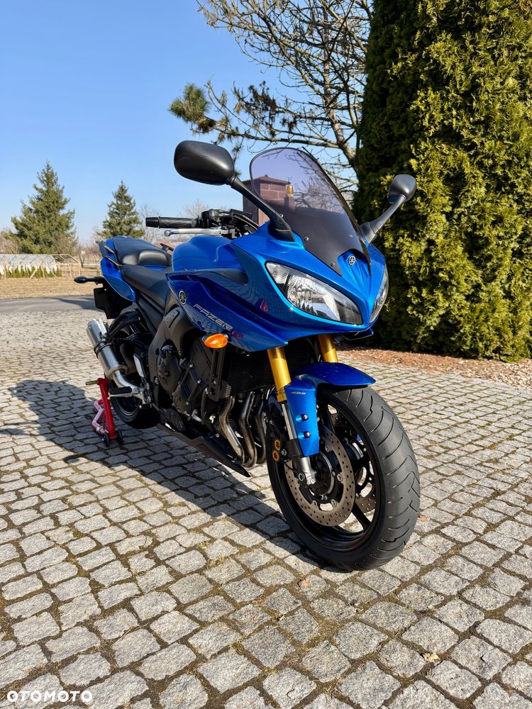 Yamaha FZ8 - 19
