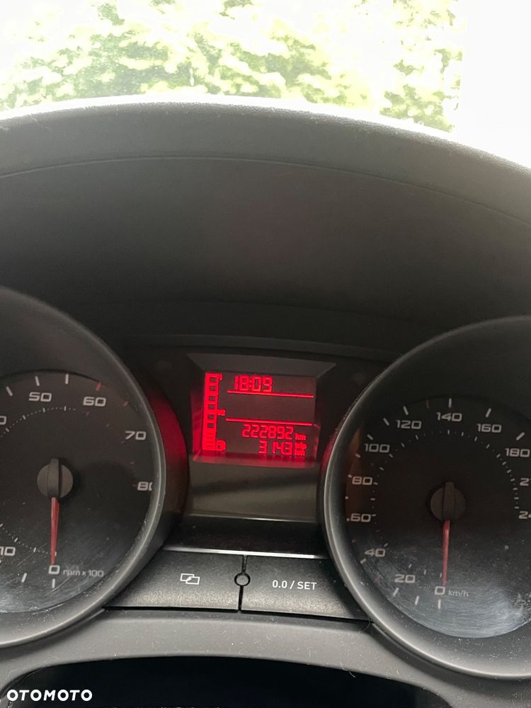 Seat Ibiza 1.4 16V Passion - 6