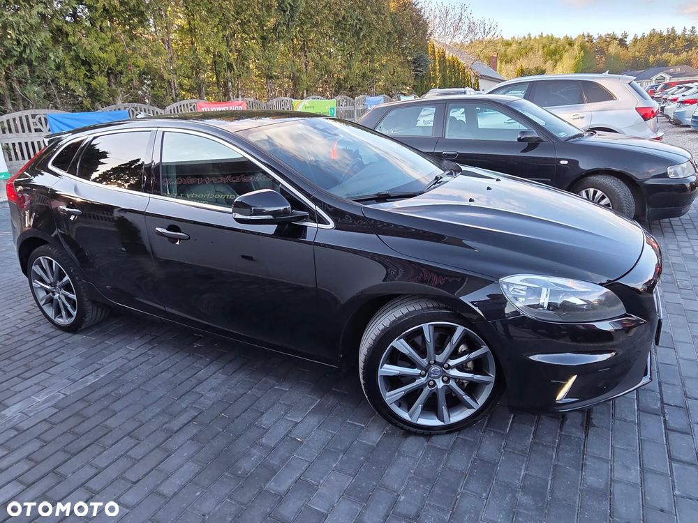 Volvo V40 D4 Drive-E R-Design Kinetic - 11