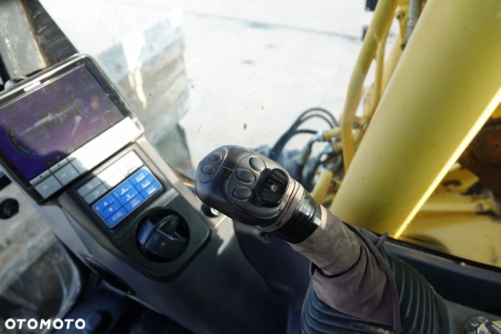 Komatsu PW 180-10 / KOPARKA KOŁOWA / 2017 ROK / - 30