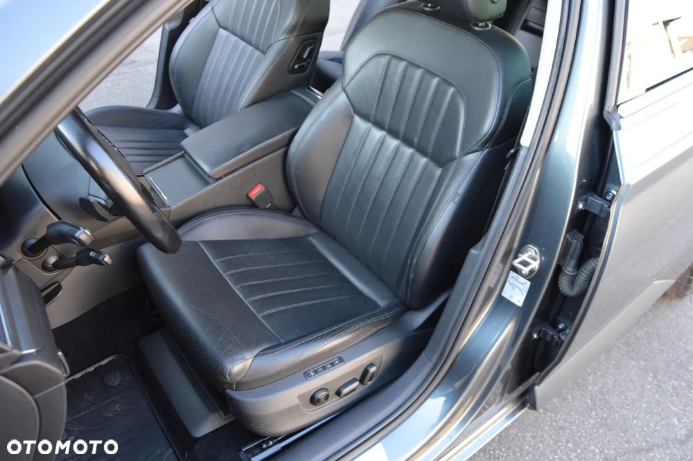 Skoda Superb 2.0 TDI 4x4 DSG Ambition - 27