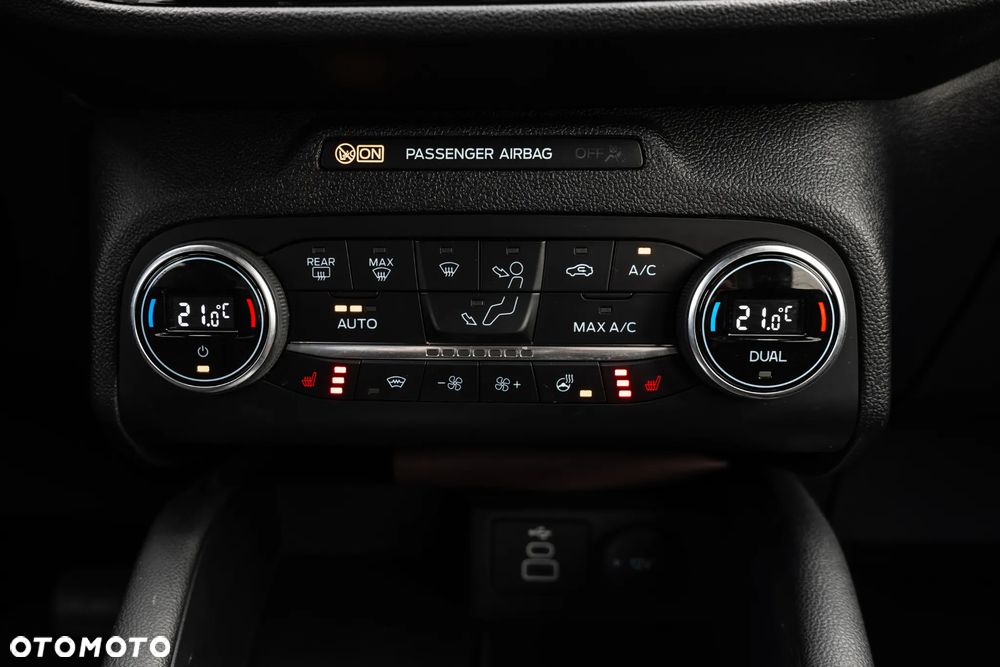 Ford Kuga 2.5 FHEV FWD ST-Line - 35