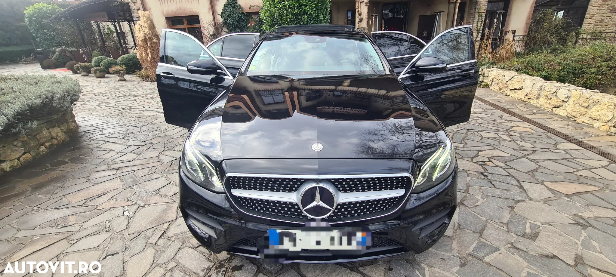 Mercedes-Benz E 220 d 9G-TRONIC AMG Line - 5