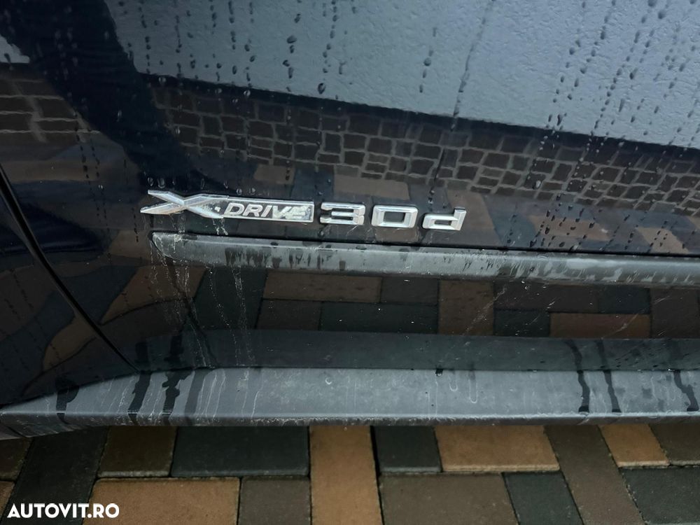 BMW X5 xDrive30d - 11