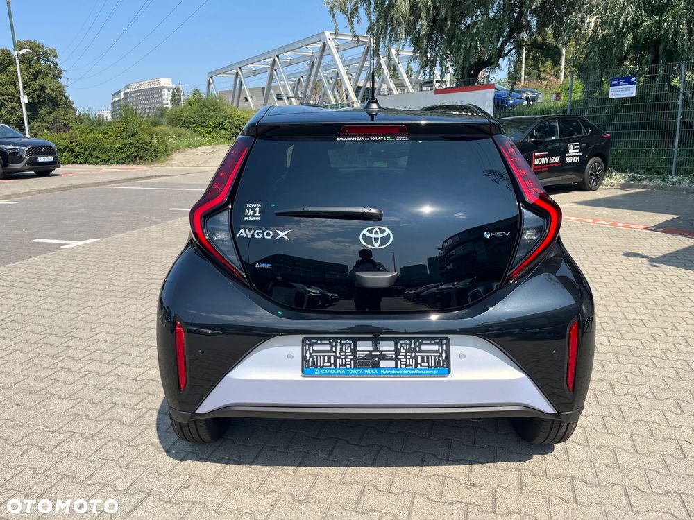 Toyota Aygo X Hybrid 1.5 Style e-CVT - 6