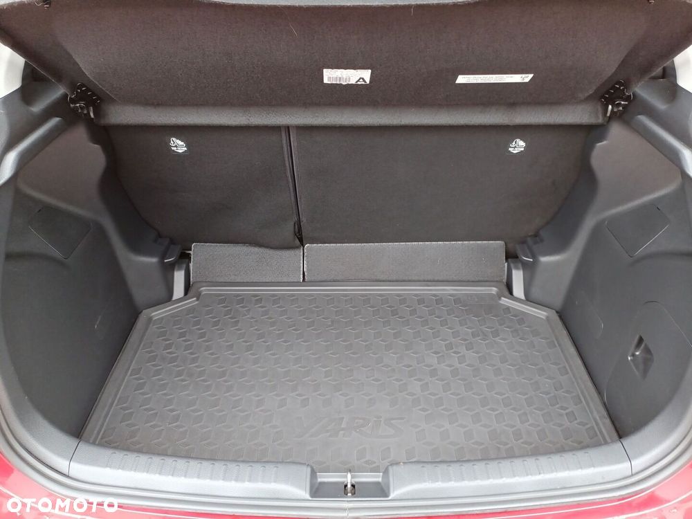 Toyota Yaris Hybrid 1.5 Comfort - 19