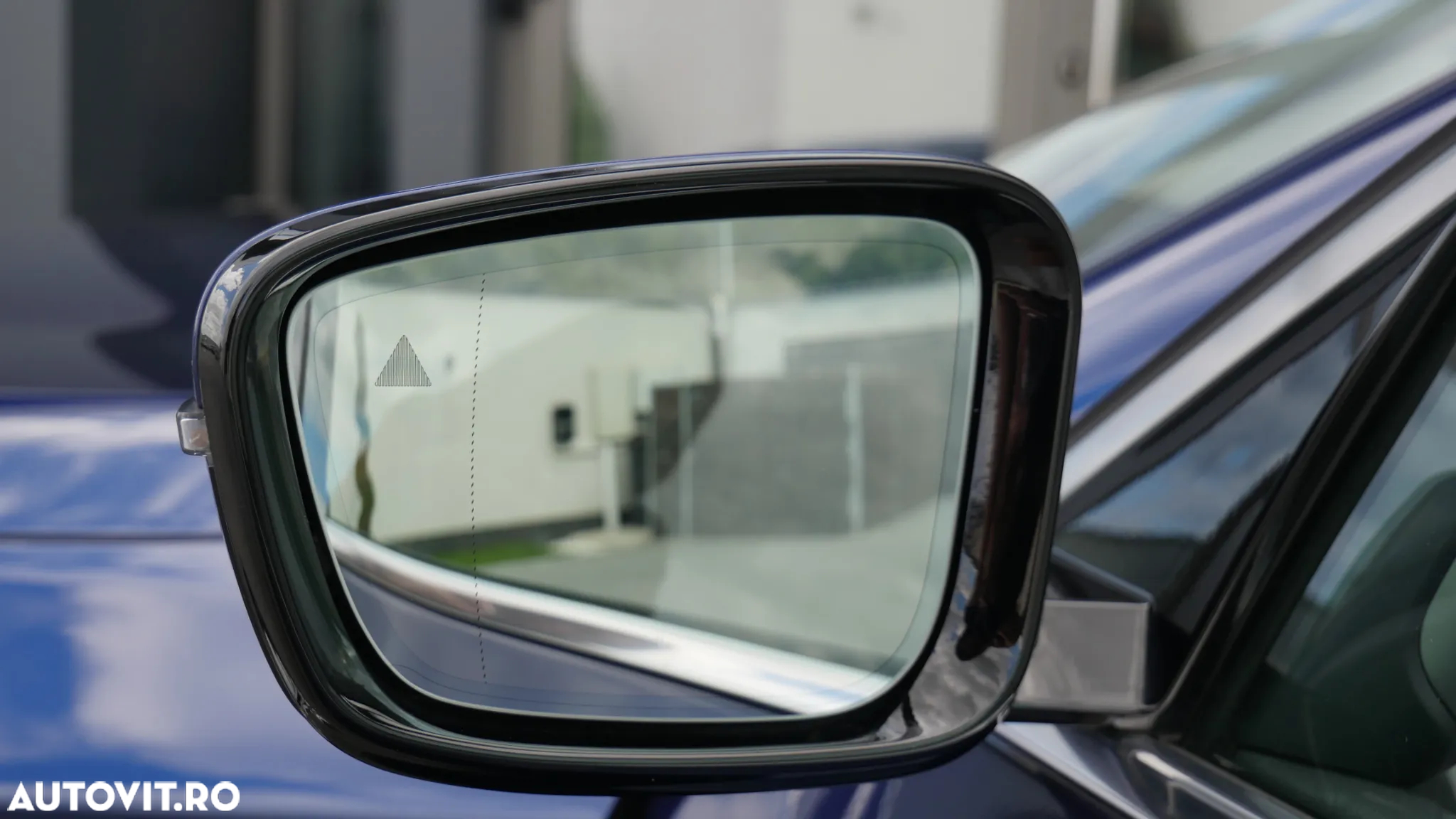 BMW Seria 5 530i Aut. Luxury Line - 39