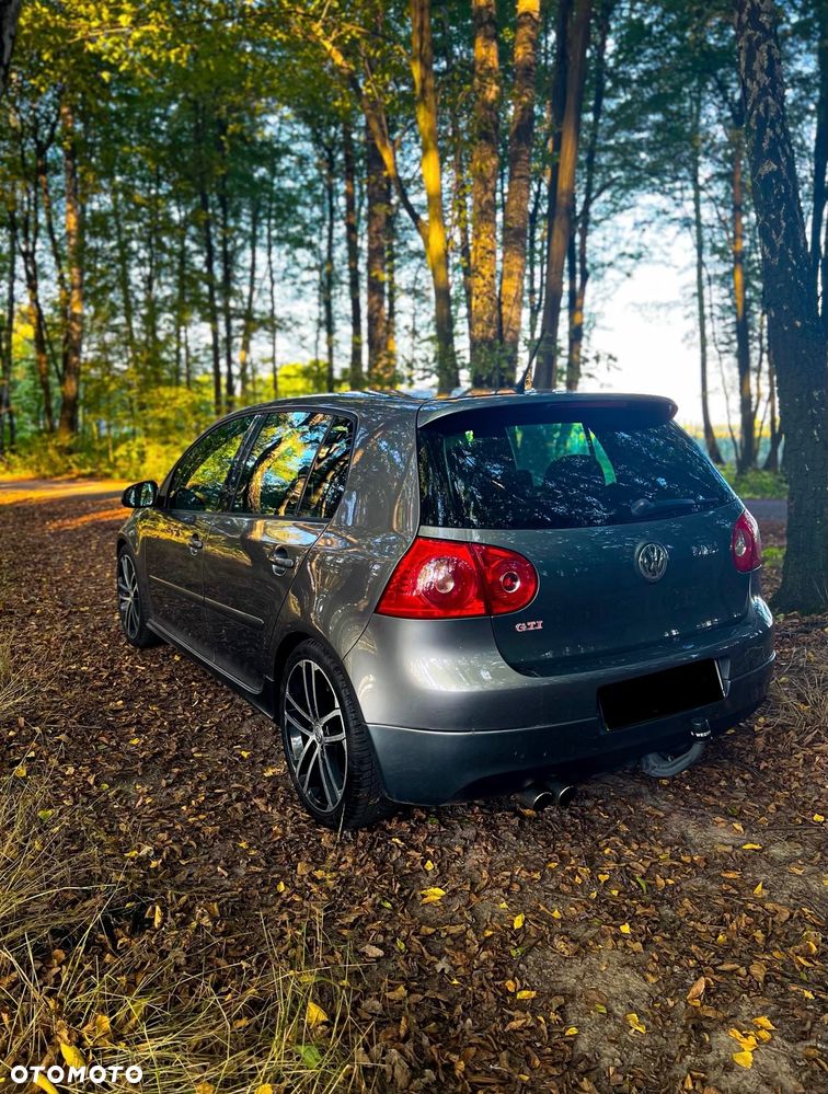 Volkswagen Golf 2.0 TSI GTI - 3