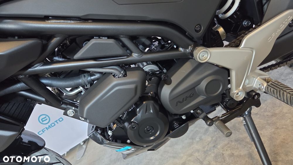 CFMoto NK - 11