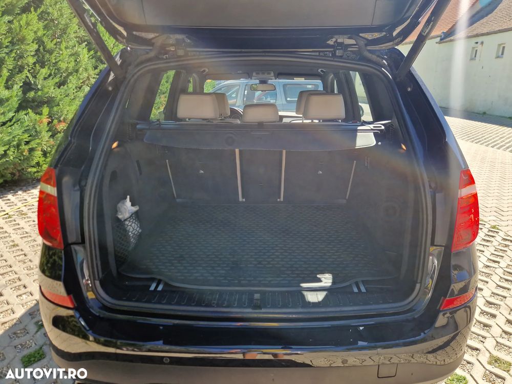 BMW X3 xDrive20d AT Luxury Line - 18