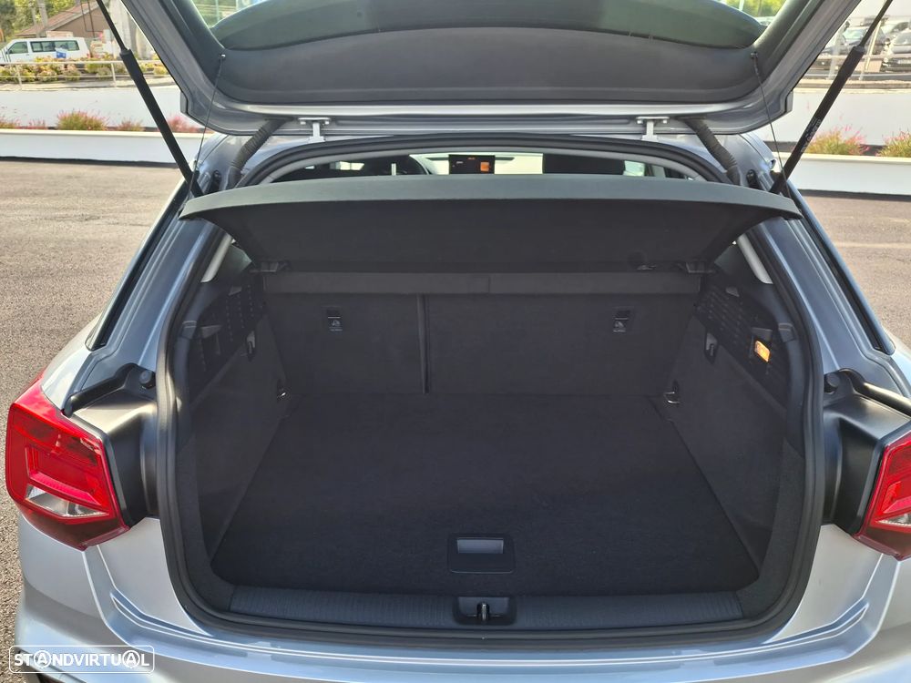 Audi Q2 35 TDI Advanced S tronic - 10