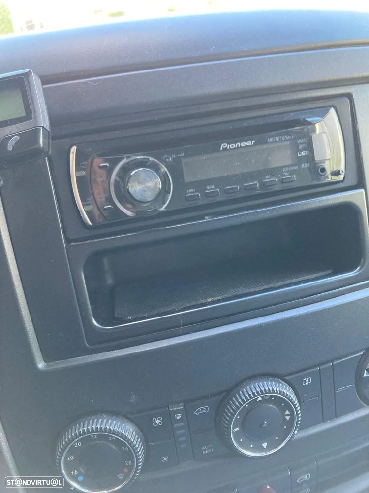 VW Crafter 2.5TDI 140cv - 12