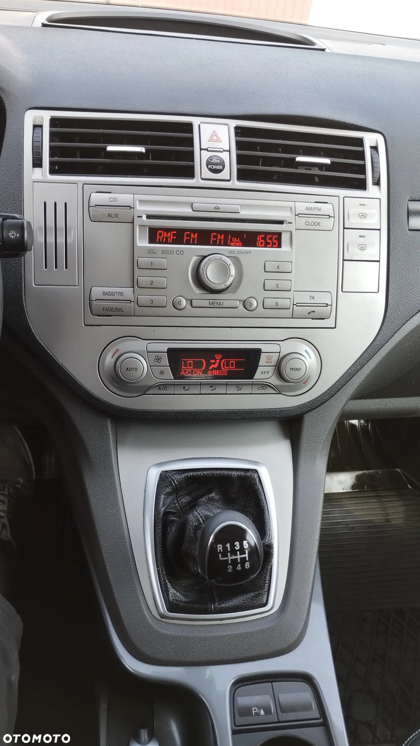 Ford Kuga 2.0 TDCi 4x4 Trend - 16