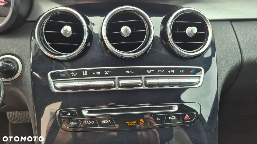 Mercedes-Benz Klasa C 220 d 9G-TRONIC Avantgarde - 20