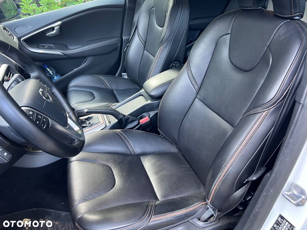 Volvo V40 T4 Drive-E Inscription - 3