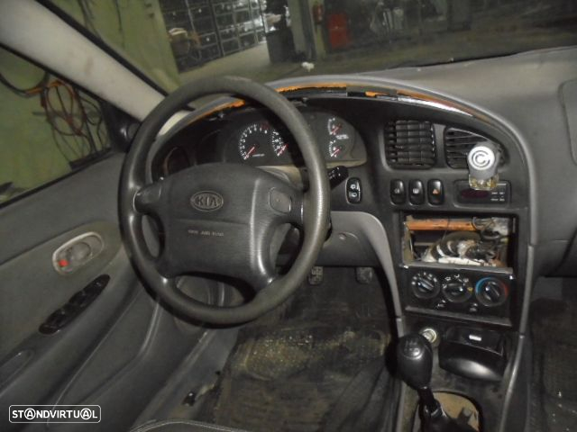 Carro MOT:  BF KIA SHUMA 2001 1.5I 90CV 5P PRETO GASOLINA - 9
