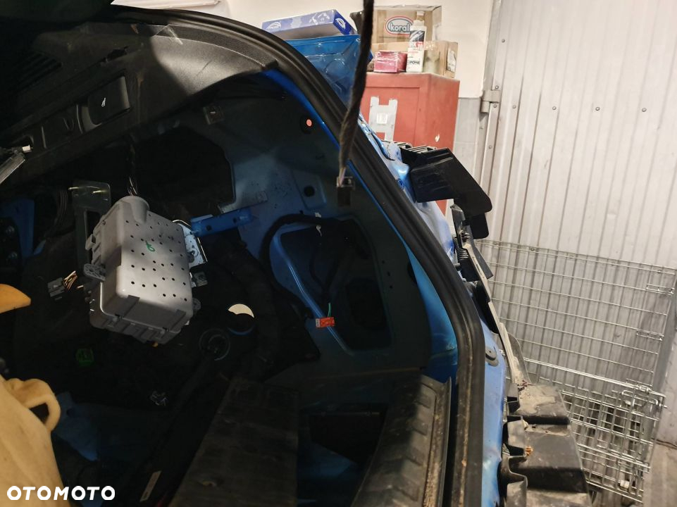PAS TYLNY / WANNA ALFA ROMEO STELVIO QUADRIFOGLIO - 3