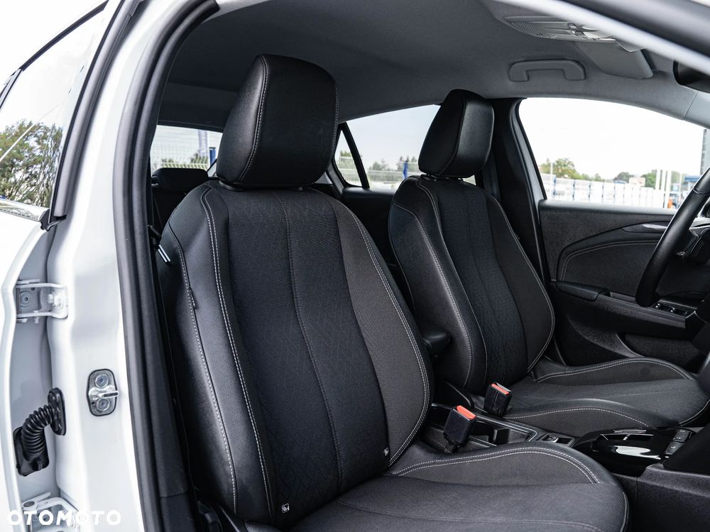 Opel Corsa 1.2 Elegance S&S - 24