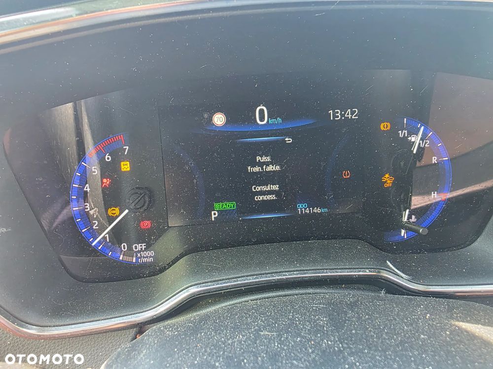 Toyota Corolla 1.8 Business Edition - 17