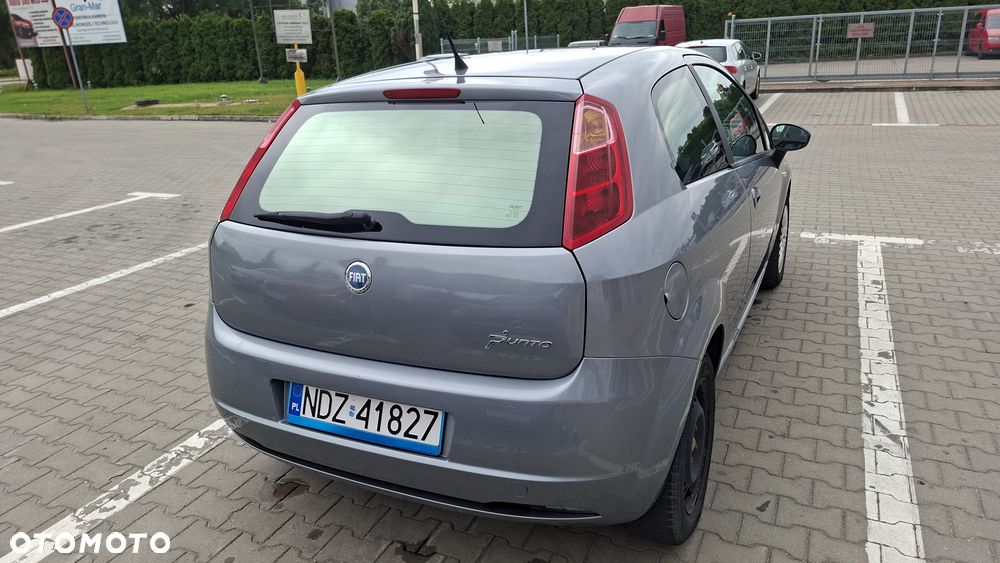 Fiat Grande Punto - 4