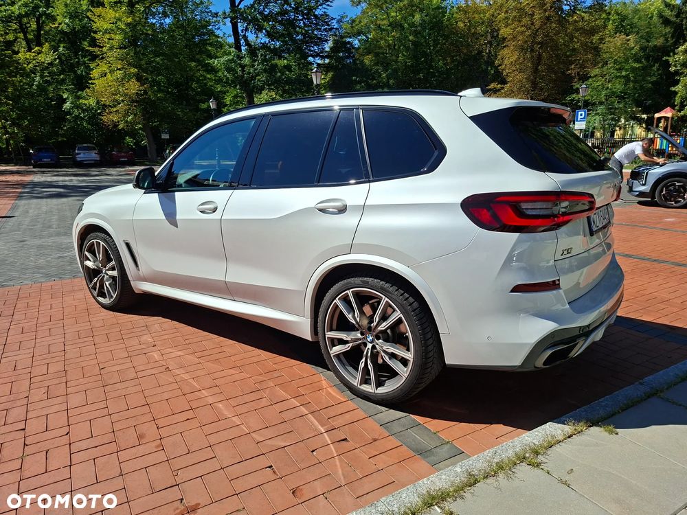 BMW X5 M50i - 34