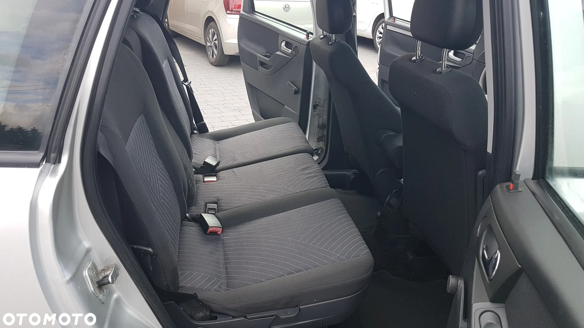 Opel Meriva 1.6 16V Cosmo - 9