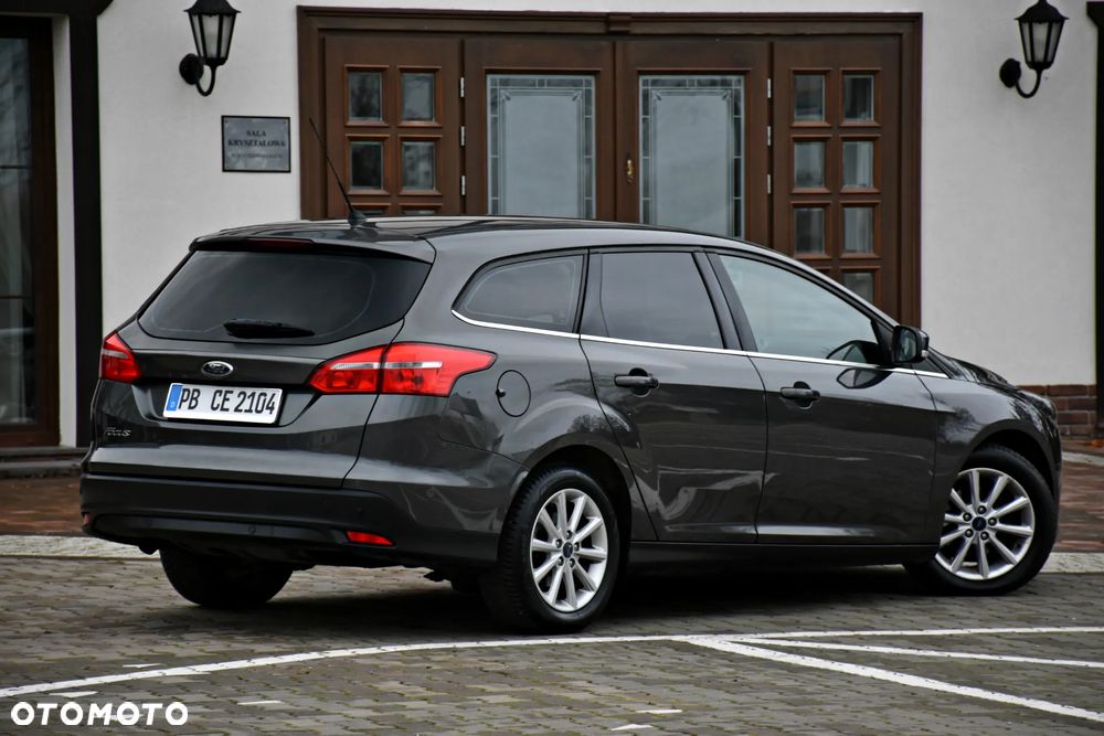 Ford Focus 1.5 TDCi Black Edition - 24