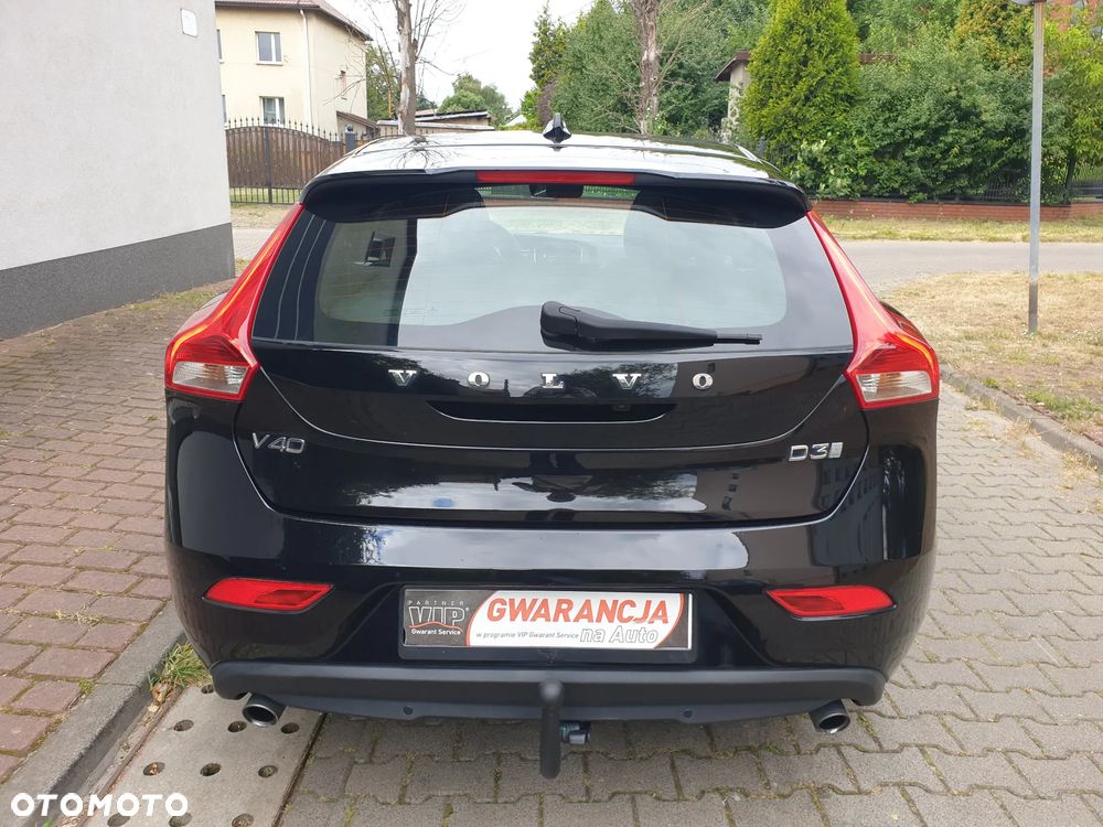 Volvo V40 D3 Inscription - 16