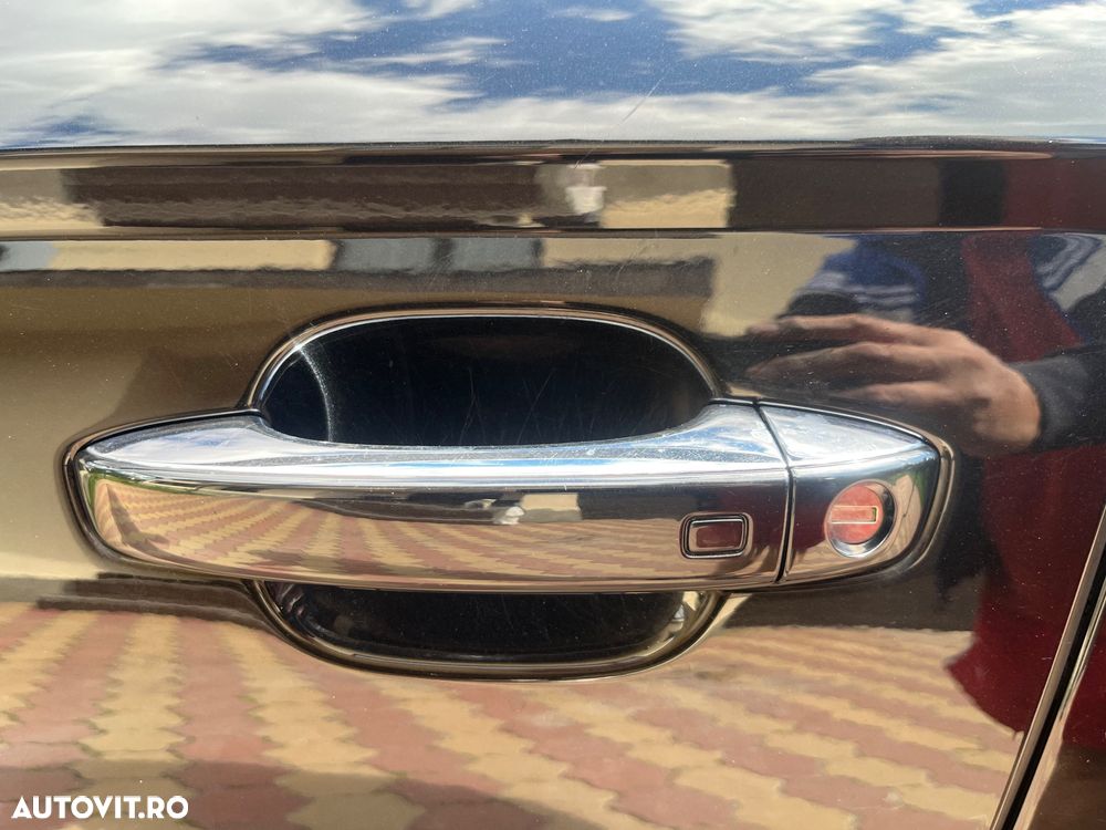 Audi A6 Avant 3.0 TDI DPF quattro S tronic - 34