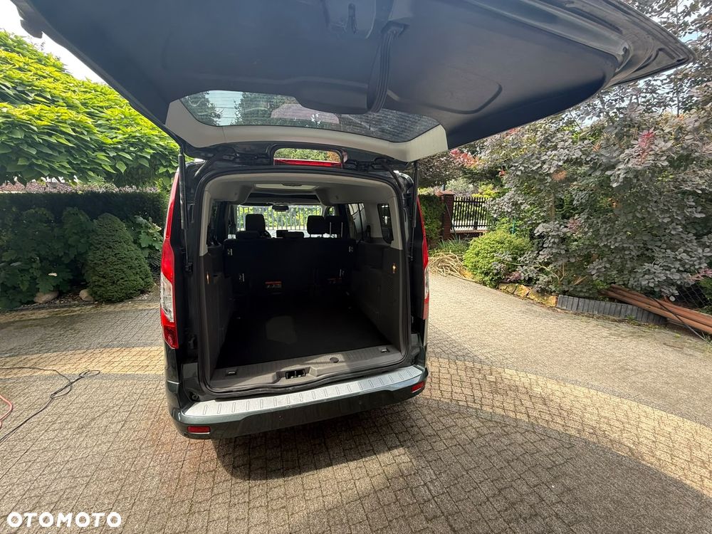 Ford Tourneo Connect 1.5 EcoBlue Titanium - 13