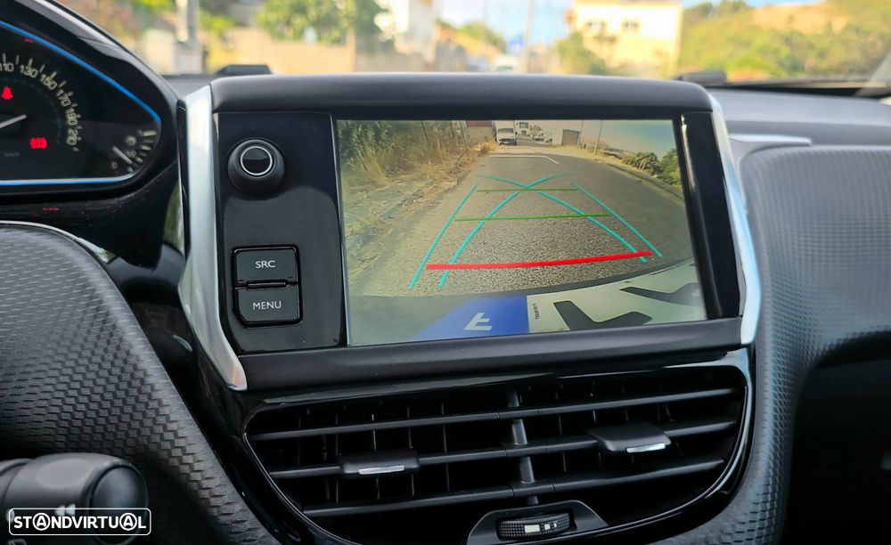 Peugeot 2008 PureTech 130 GPF Stop&Start Crossway - 14
