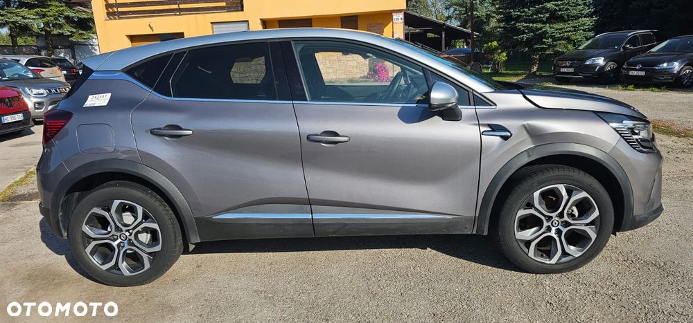 Renault Captur TCe Mild Hybrid 140 GPF TECHNO - 4