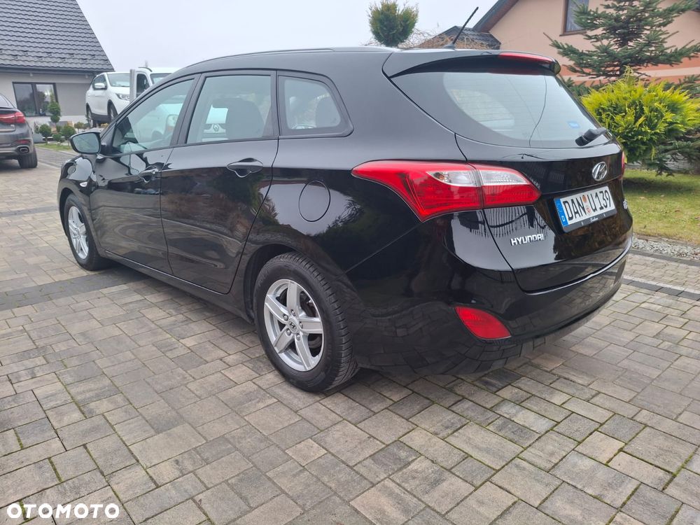 Hyundai i30 1.4 Classic - 6